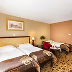 Astoria ApartHotel HEN&STAG DO